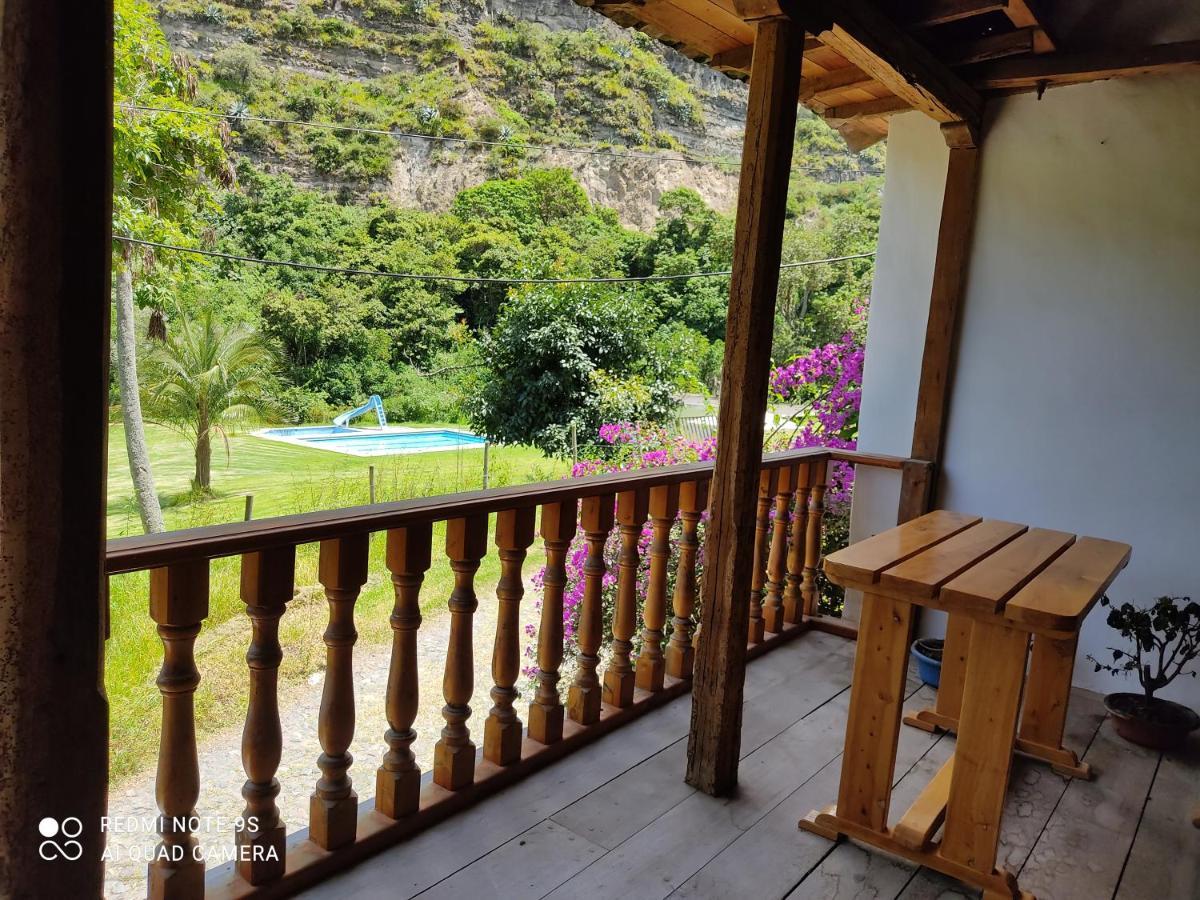 Casa Hacienda El Molino, Aeropuerto Hotel Quito Buitenkant foto